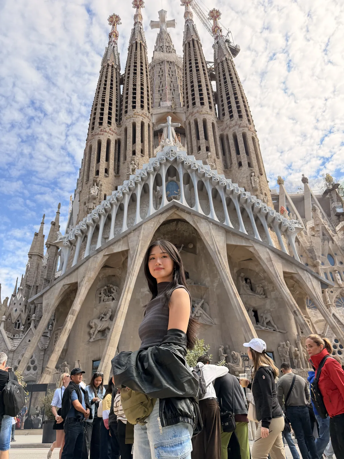 Barcelona in 2 Days: Gaudí, Gothic Quarter & Tapas