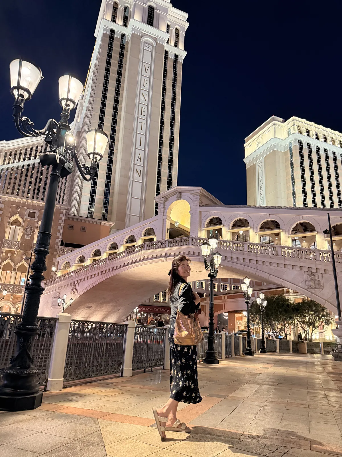 4 Day Vegas Itinerary: The Strip, Downtown Vegas, Hoover Dam