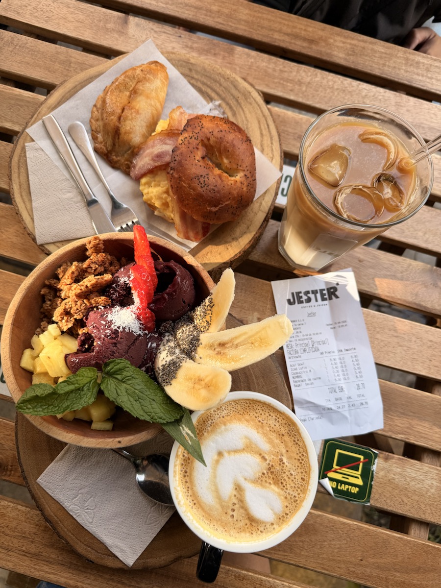 An açaí bowl and coffee at Jester in Seville