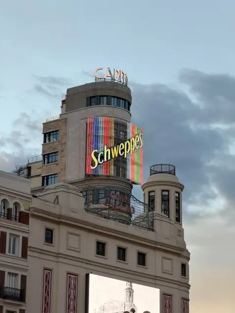 schweppes 🏙️